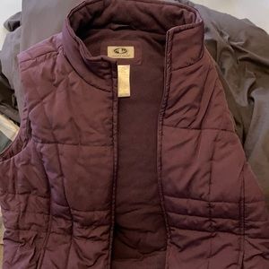 Athletic works xl puffer vest